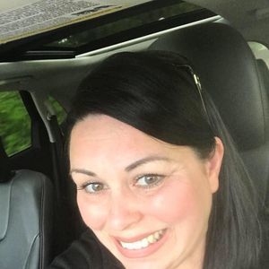 Meet your Posher, Sandy